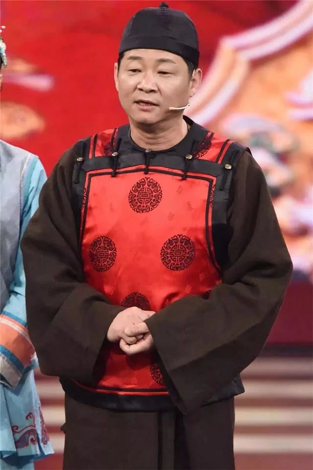 "三德子,法印"再同框,"小桃红"冻龄容颜惹人羡|侯堃|康熙微服私访记