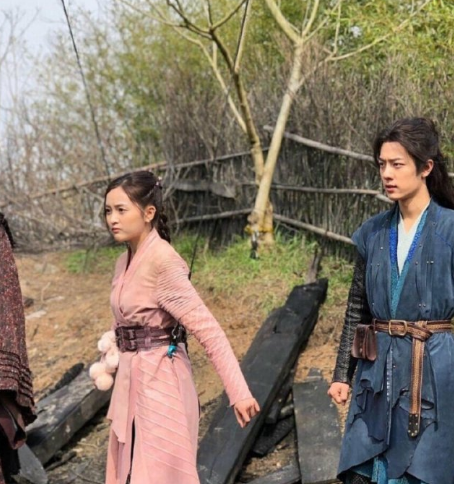 《斗罗大陆》终于官宣剧照,肖战吴宣仪有爱对视,你们期待吗?