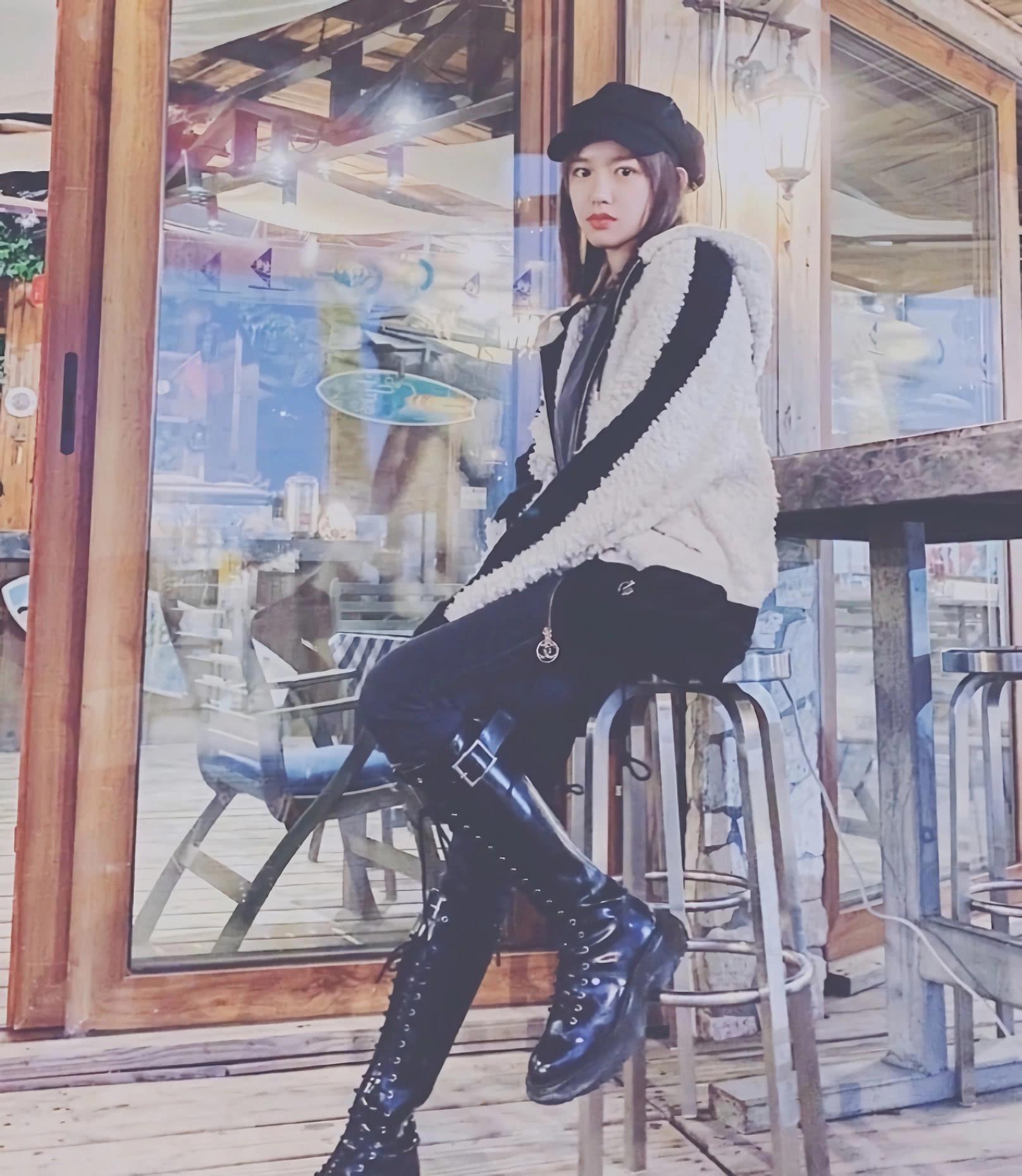 有种"瘦"叫程潇穿骑士靴,当把裤子塞进那一刻,小粗腿变漫画腿