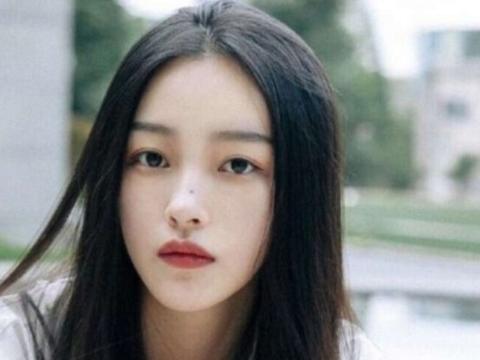 女生150 170cm标准体重 80 女生超标了 小心被叫 小胖妹