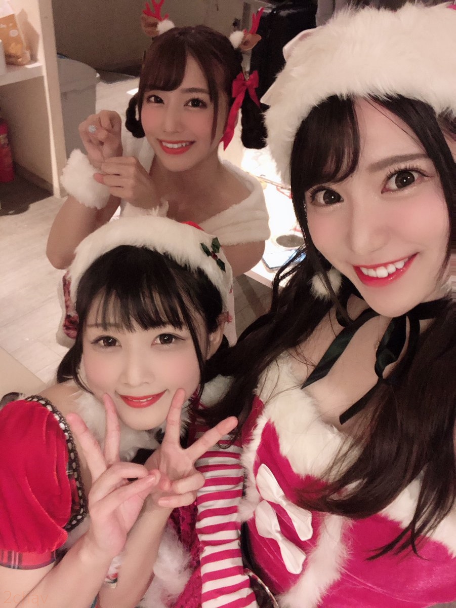 初美りん山井すず初川みなみ001