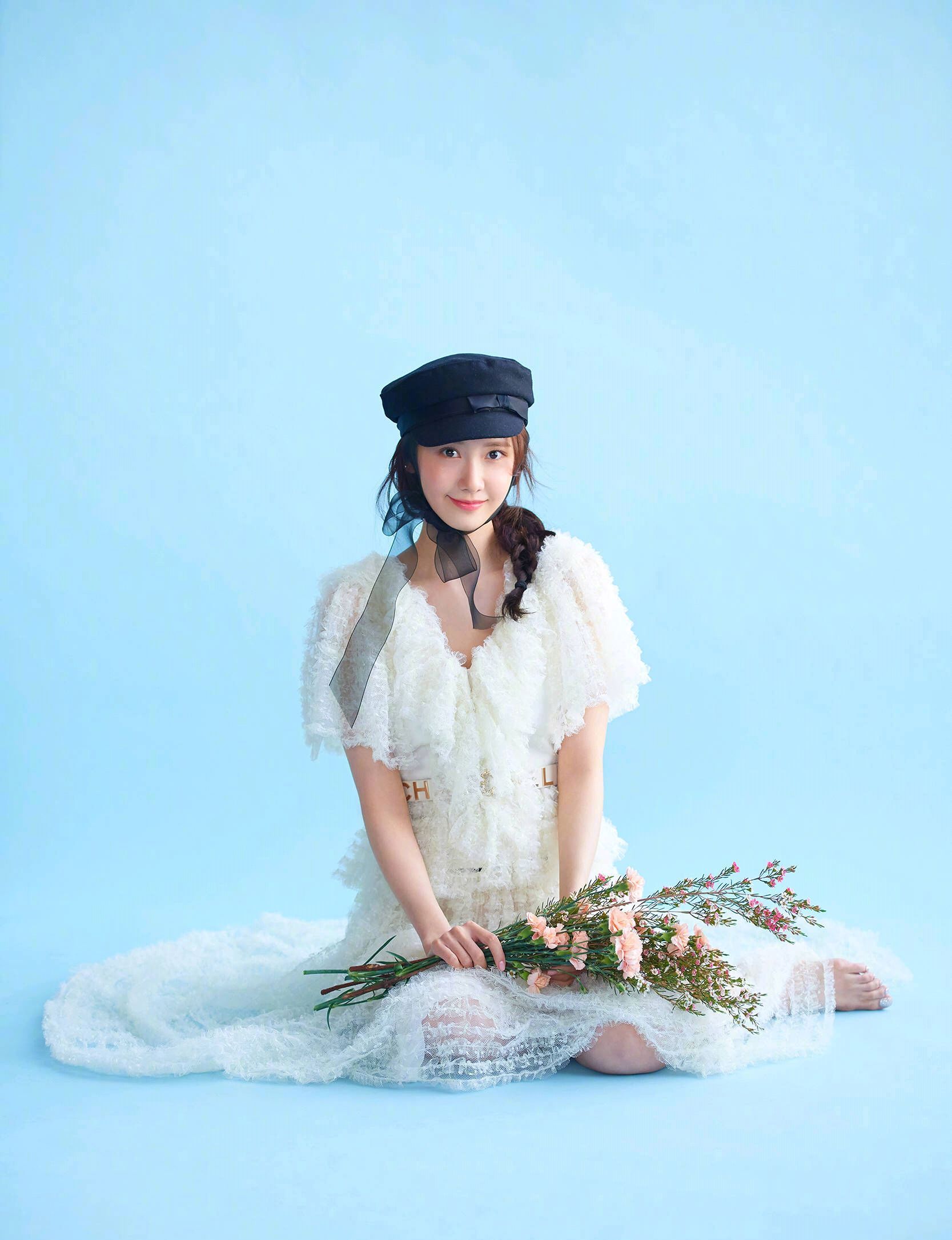 林允儿出道12年粉丝,一袭白纱展现仙女颜,而立之年再次出发