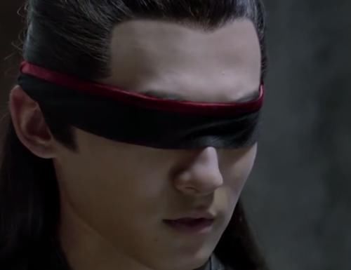 庆余年神庙使者竟是机器人五竹与他镭射眼互射范闲当场看呆