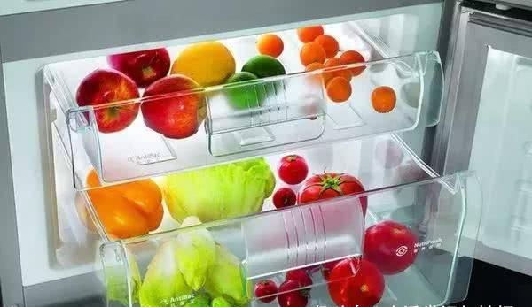 如需数月甚至更长时间存放,可把表面干燥的土豆用密封保鲜袋放进冰箱