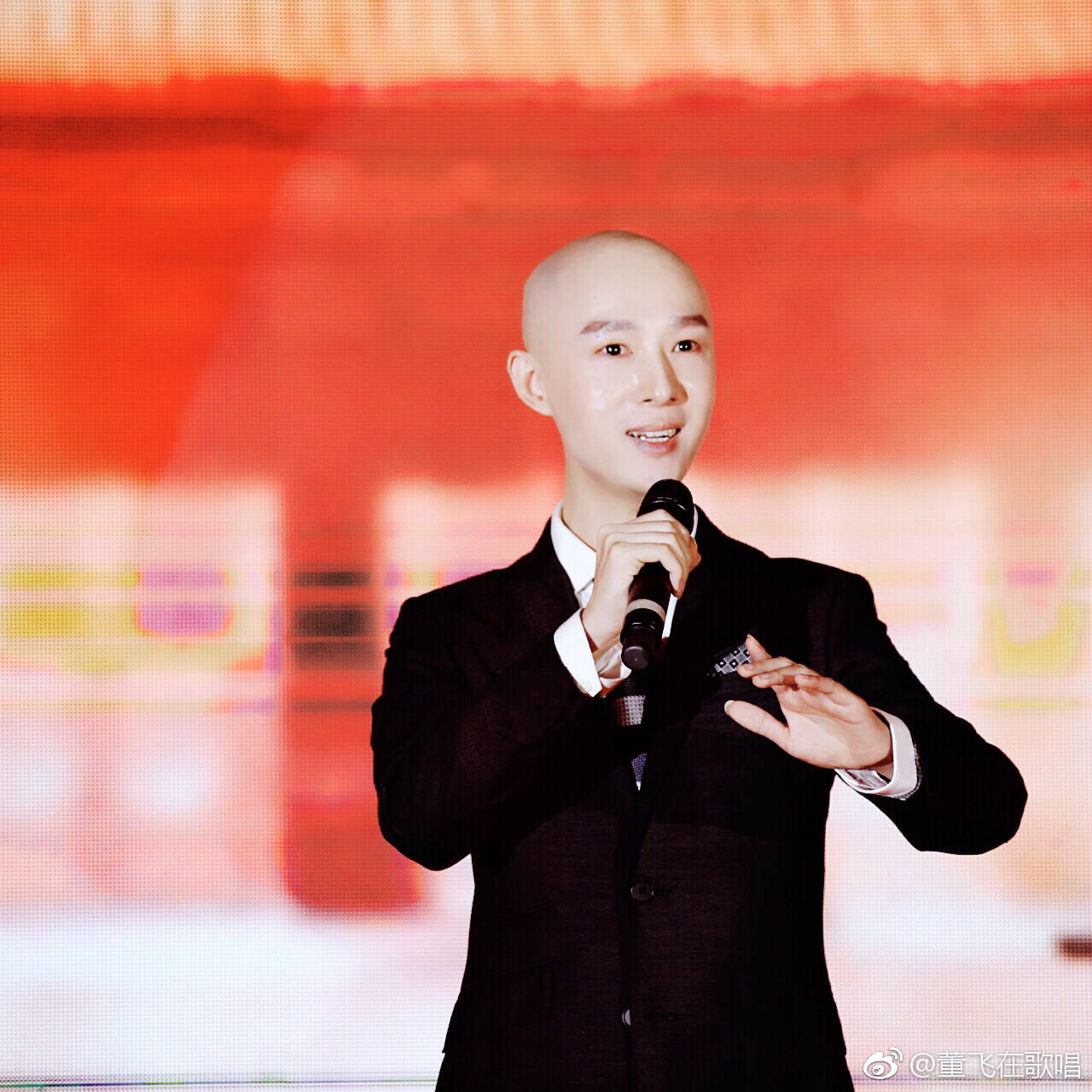 安康籍梅派艺术传承人董飞央视星光大道年赛夺冠