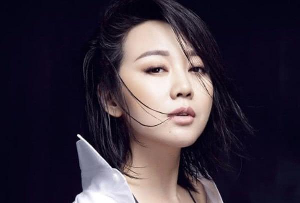 "离婚后仍吃香"的4位女明星,个个有颜有实力,你最喜欢哪位?