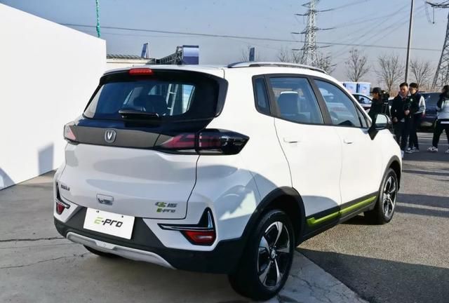 伟德体育- 伟德体育官网- 伟德体育APP下载- 2026世界杯指定平台1、同时按压“OK”键和“音量加”键保持3秒以上然后松开再次使用遥控器遥控电视看是否恢