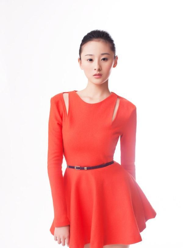 明星关雪盈,娱乐圈影视女演员,是爱岗敬业的艺人