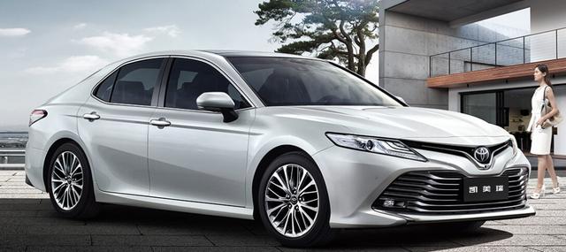 17.98万起的最“慢”丰田凯美瑞，是否值得购买？