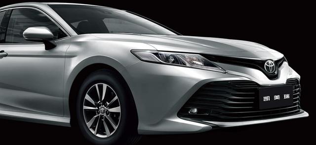 17.98万起的最“慢”丰田凯美瑞，是否值得购买？