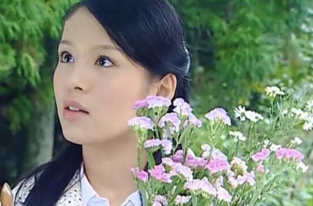 绿光森林女主现在长这样脸部僵硬认不出再无从前清纯模样