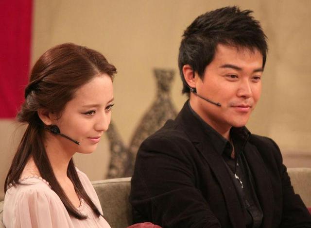 李纯被骂实属正常,毕竟佟丽娅陈思诚是正儿八经的夫妻,李纯与陈思诚有