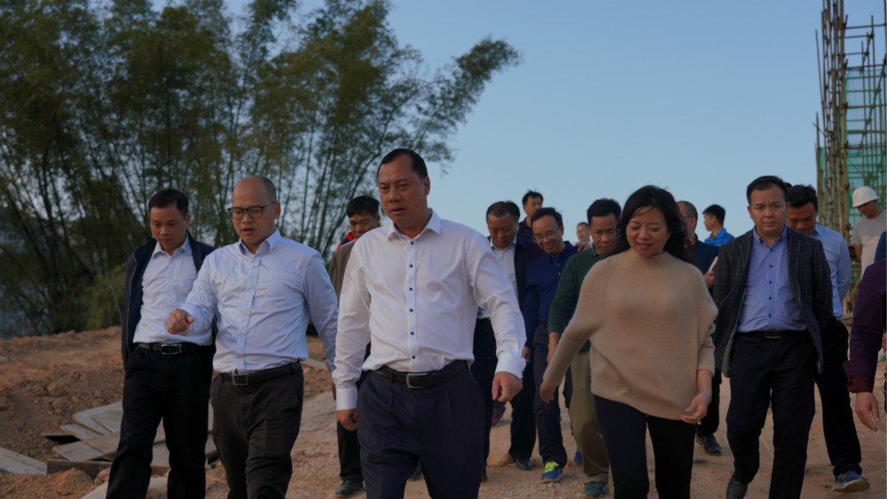 为确保城市建设更科学 钟恒钦率队深入重大项目现场办公