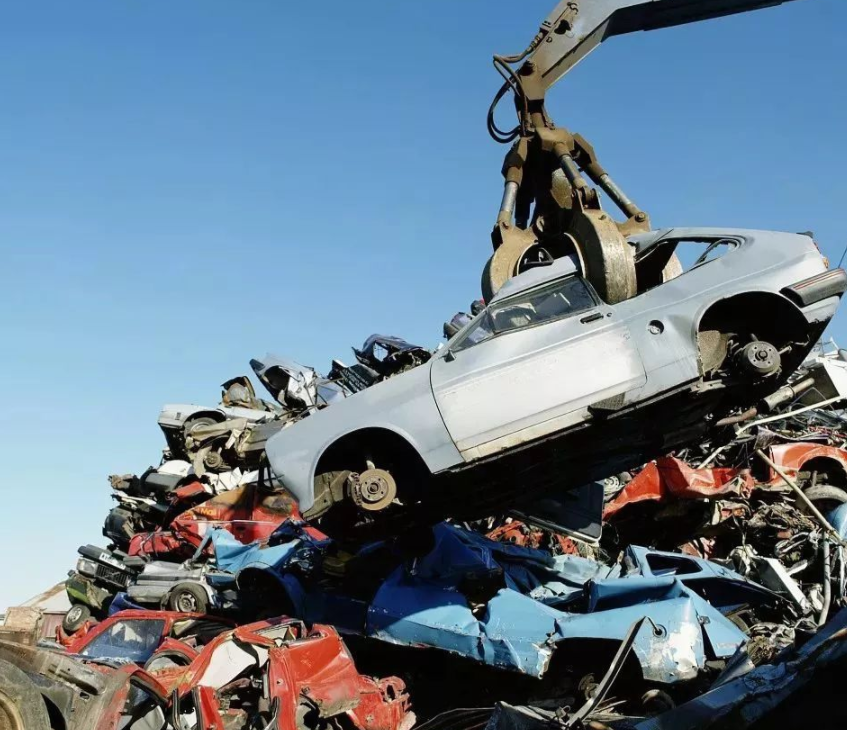 现在的车辆行驶则是在行驶60万公里之后报废,这样大家也能够根据自己