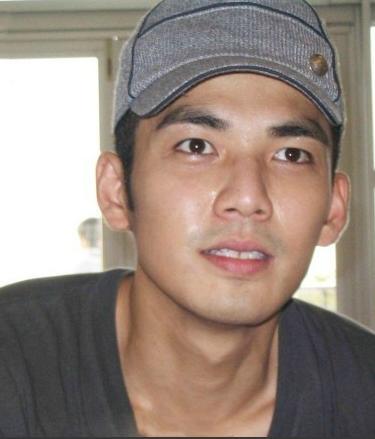 十,钟汉良 小哇就是小哇,就算是素颜,仍然在男神行列