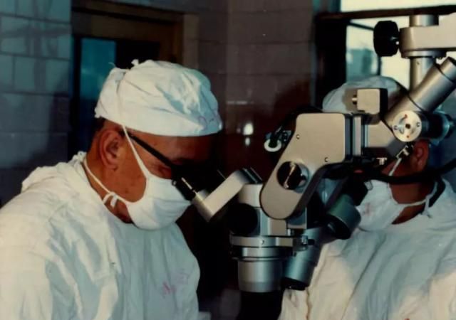 丈夫去世后捐献遗体,5年后妻子离世追随亡夫,14年后白骨重逢休闲区蓝鸢梦想 - Www.slyday.coM 丈夫去世后捐献遗体,5年后妻子离世追随亡夫,14年后白骨重逢休闲区蓝鸢梦想 - Www.slyday.coM