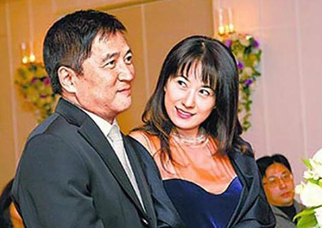 曾与金城武交往,后两嫁豪门又净身出户|戈伟如|家有仙妻|金城武_新浪