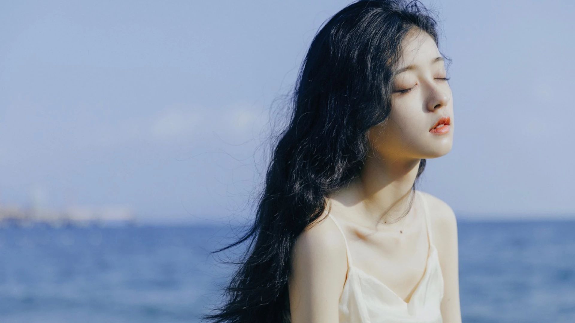 一个女人成熟的标志:学会狠心,学会独立