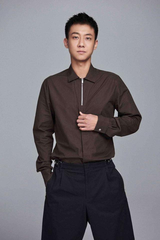 差点成相声演员大一时曾想退学他身上有流量时代最可贵的品质