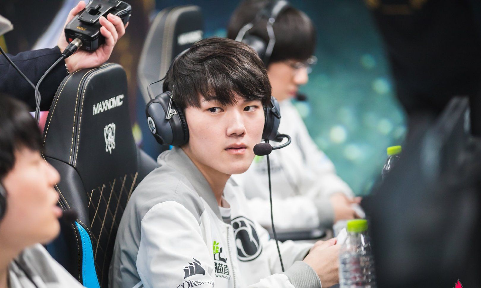 rng公布新赛季大名单不见jackeylove续约ig越来越高