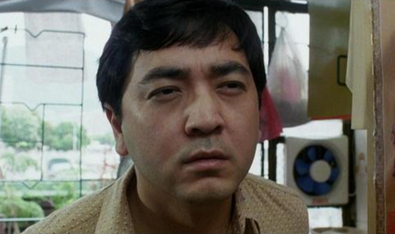 秦沛一家三口罕见亮相,34岁女儿青春靓丽,40岁儿子内敛帅气