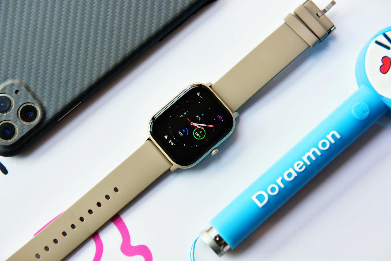 体验华米Amazfit GTS 钛金属:看智能手表时尚的一面!