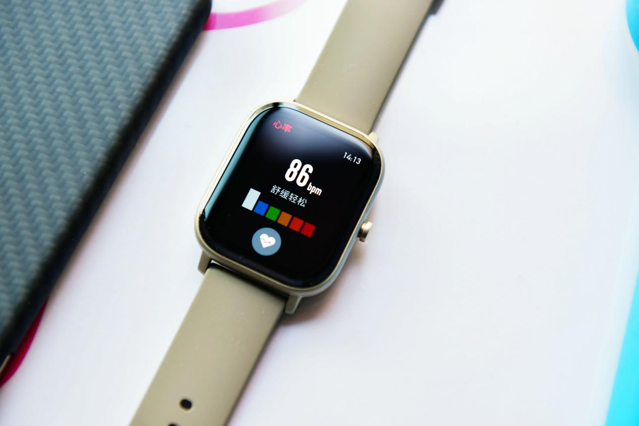 体验华米Amazfit GTS 钛金属:看智能手表时尚的一面!