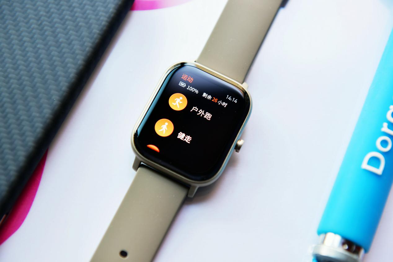 体验华米Amazfit GTS 钛金属:看智能手表时尚的一面!