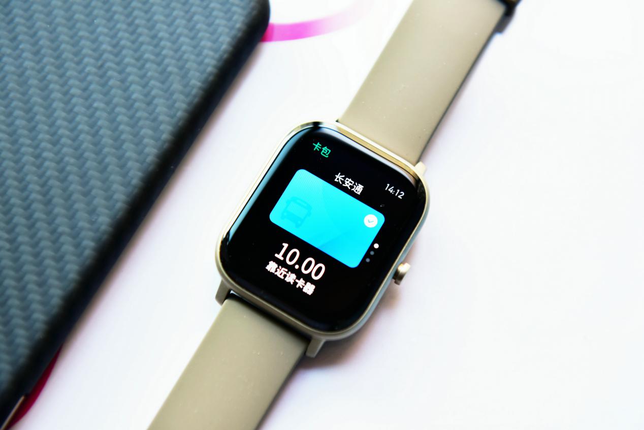 体验华米Amazfit GTS 钛金属:看智能手表时尚的一面!