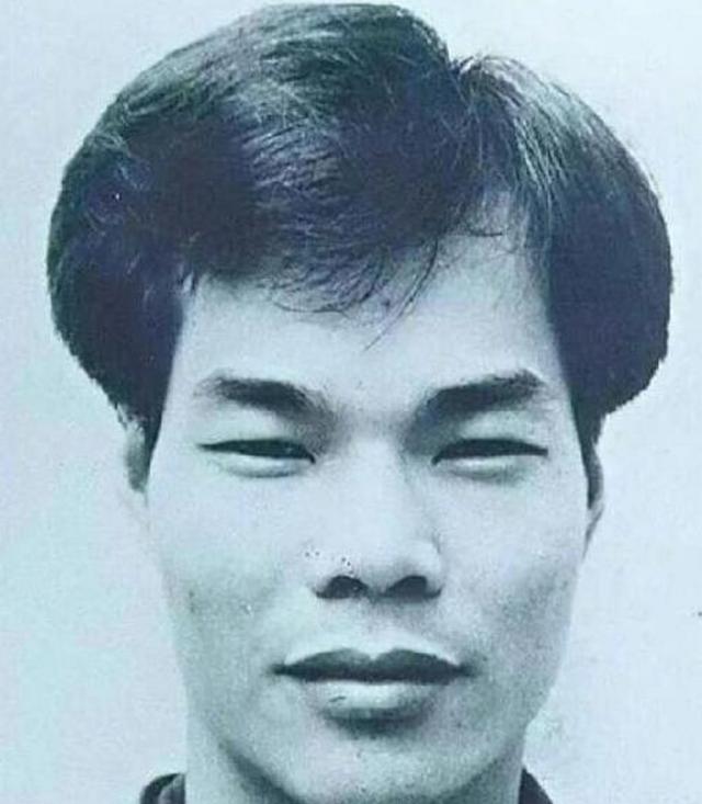 其面相为三尖为头尖脸尖耳尖,六削为额削,面削,颧削,鼻削,眉削,眼削