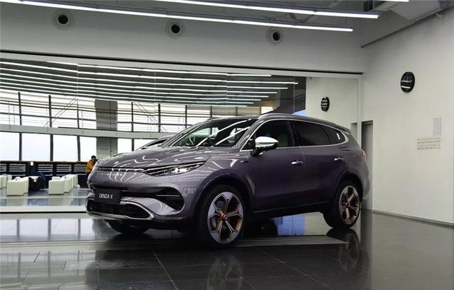 6.98-62.4万元，2019十大热门新能源车，总有一款是你的菜！