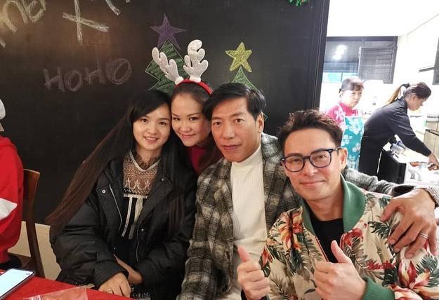 56岁张耀扬近照,与小25岁女友罕见秀恩爱,已视对方为结婚对象|海俊杰