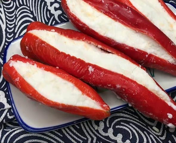 湖南苗家糯米辣椒的2种做法,简单易学,做一坛放1个月不会坏