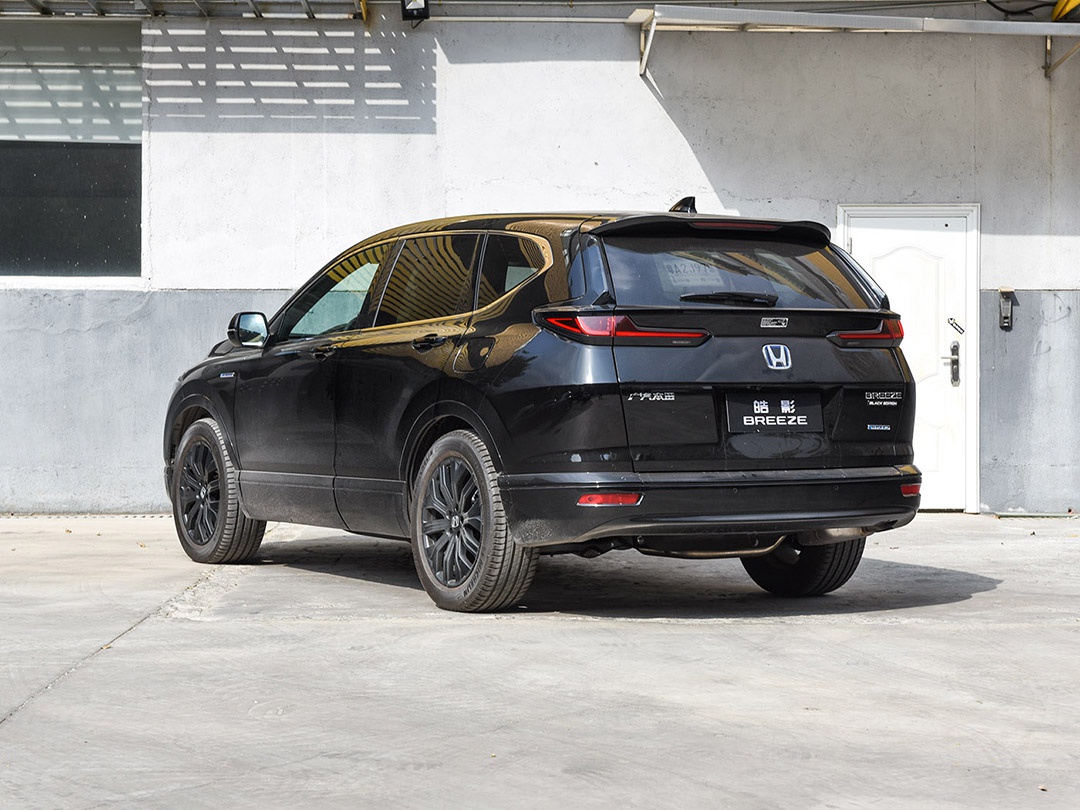 百公里5L油还带四驱，20几万预算，丰田本田两大王牌SUV咋选？