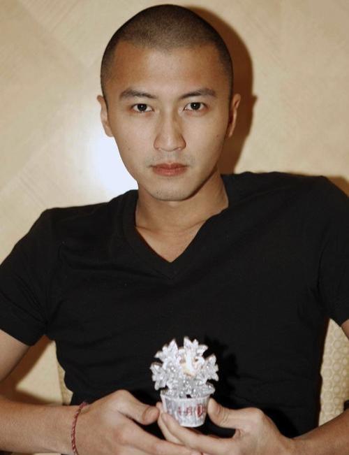 谢霆锋,这个素颜不化妆的男人,什么造型都hold住陈冠希,真是盛世美颜