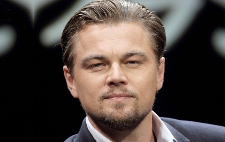 小李子近照曝光胖若两人,盛世美颜荡然无存,心宽体胖持续发福?