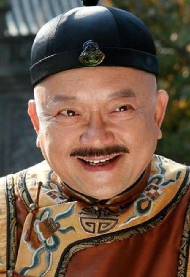 王刚|和珅|左大玢_新浪新闻