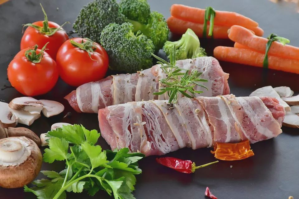 猪肉行情被看好?各大企业都来掺和后,怕是更悬了!