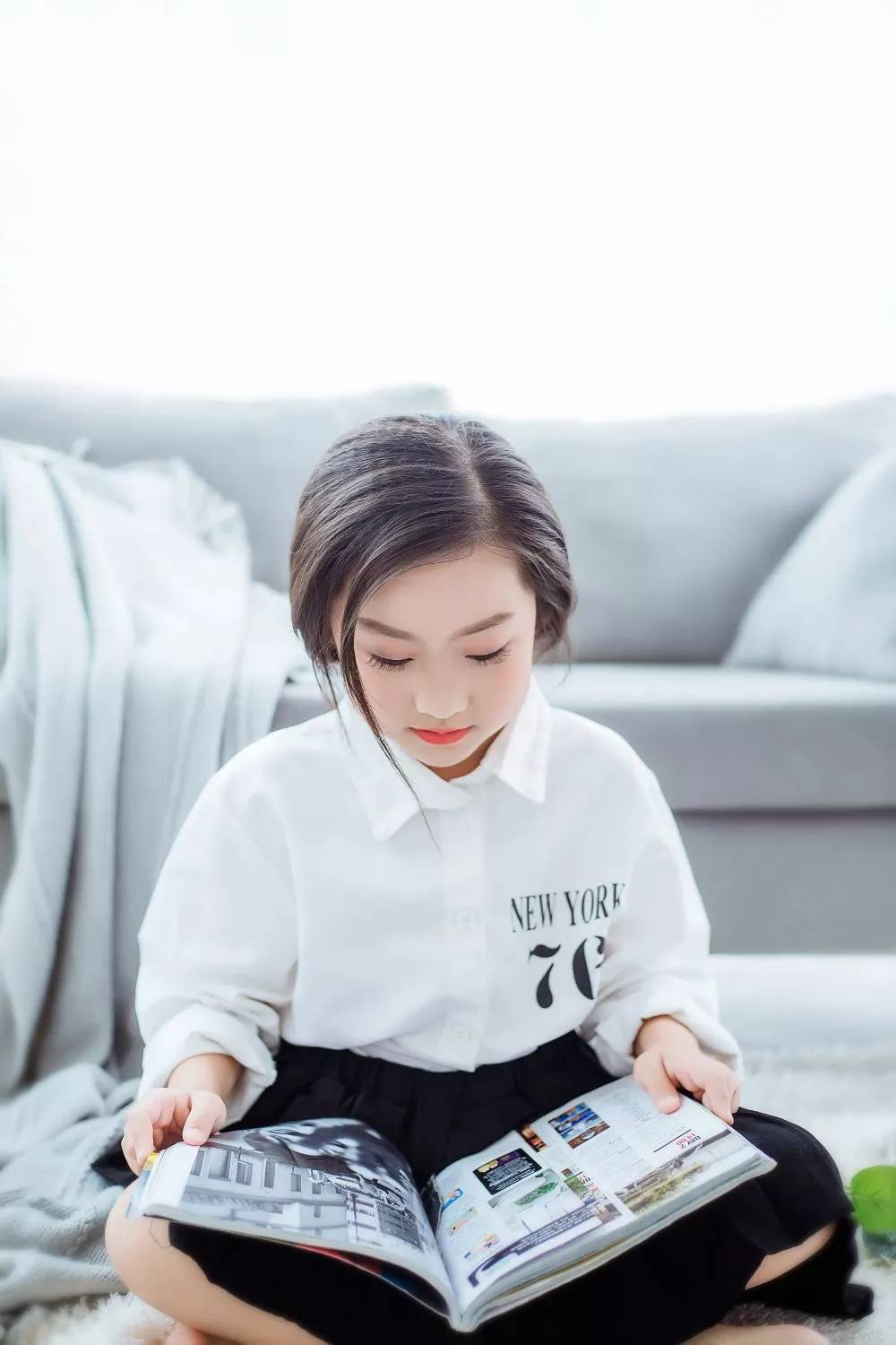 闪耀之星何昕玥获选2020国际华人少儿电视春晚小主持人