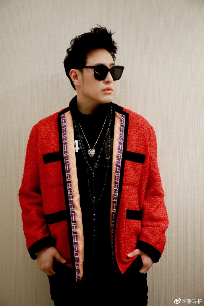 潘玮柏立flag!2020不瘦下来我不姓潘,下秒狂吸奶茶笑疯网友!