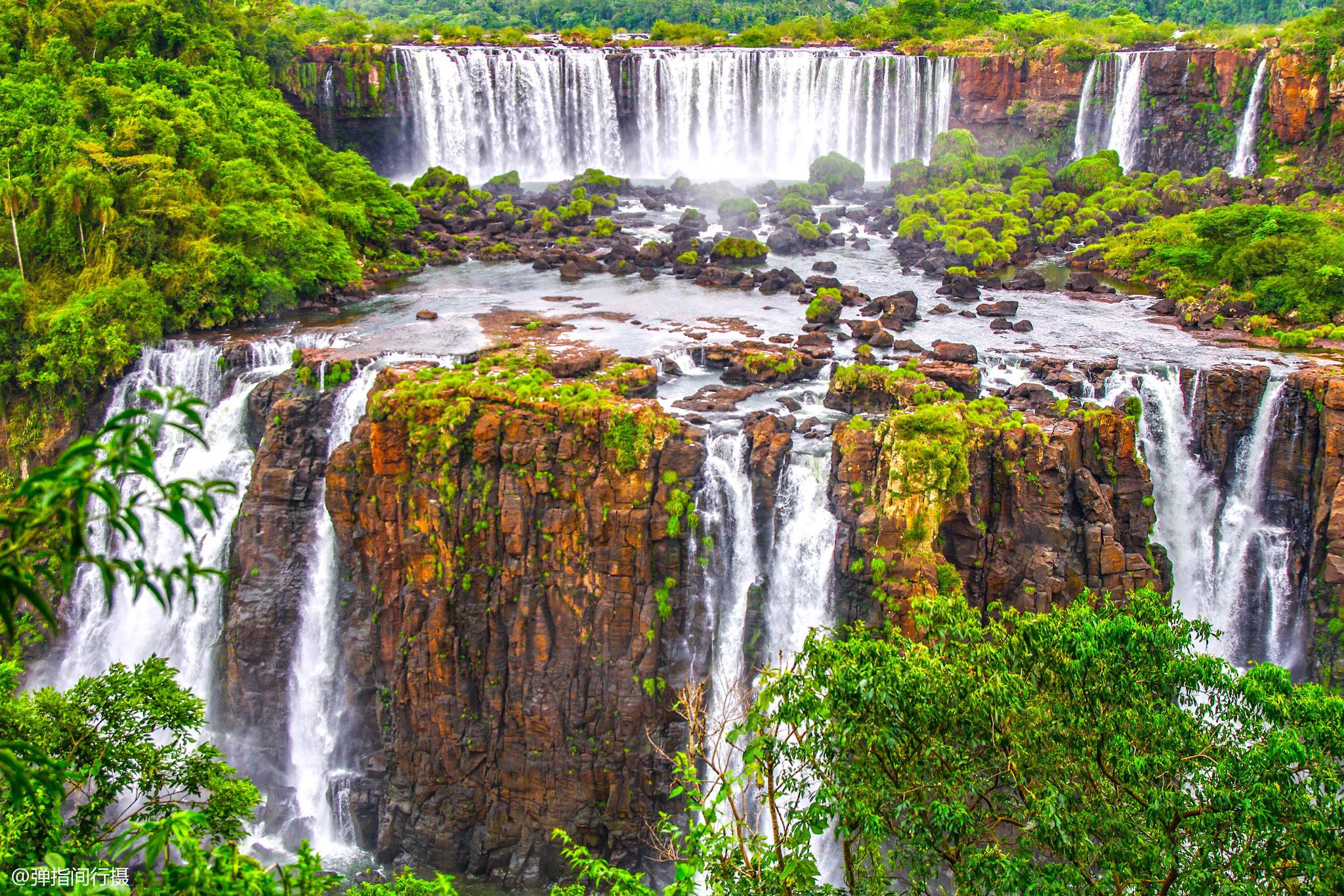 世界上最宽广的瀑布行跨南美两国常年获评最佳旅行目的地