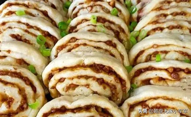 我家常做这种面食,北方叫肉笼,南方叫肉卷