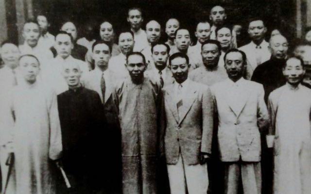 顾嘉棠追随杜月笙几十年,最后做出此等卑鄙事