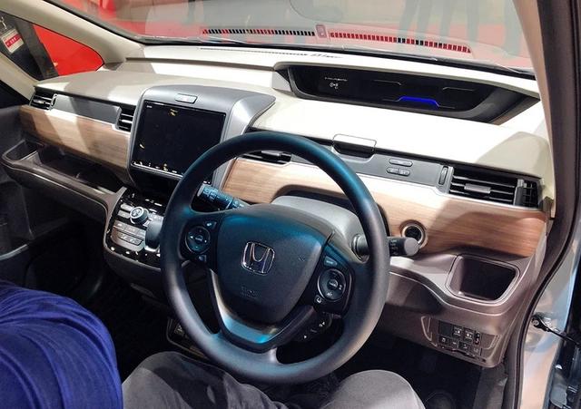 本田新款入门级MPV，外观酷似飞度，带侧滑门，配混动系统！