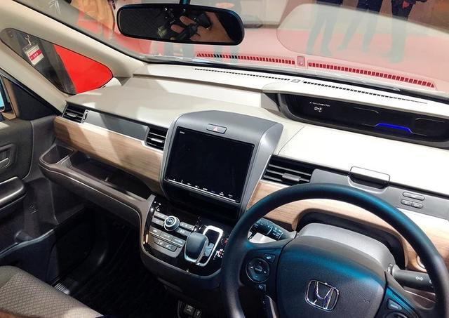 本田新款入门级MPV，外观酷似飞度，带侧滑门，配混动系统！