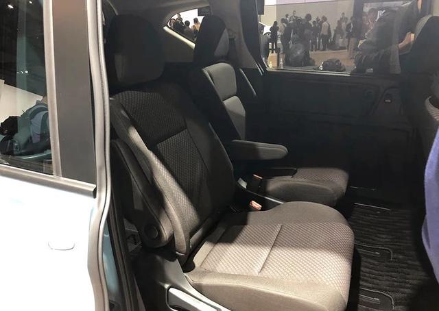 本田新款入门级MPV，外观酷似飞度，带侧滑门，配混动系统！