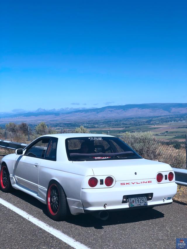 还原日产skyline gtst.m霸气姿态,未改装"尾翼"的违和感