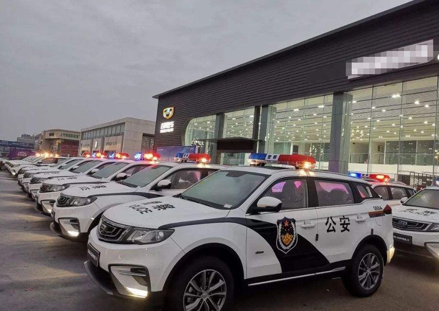 又一国产车征用为警车,告别大众丰田,彰显大国风范!