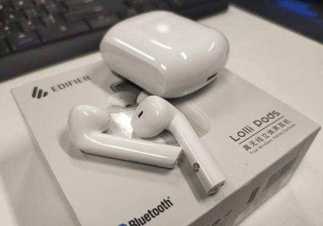 背向导声设计,聆听久违的好声音:漫步者lollipods蓝牙耳机