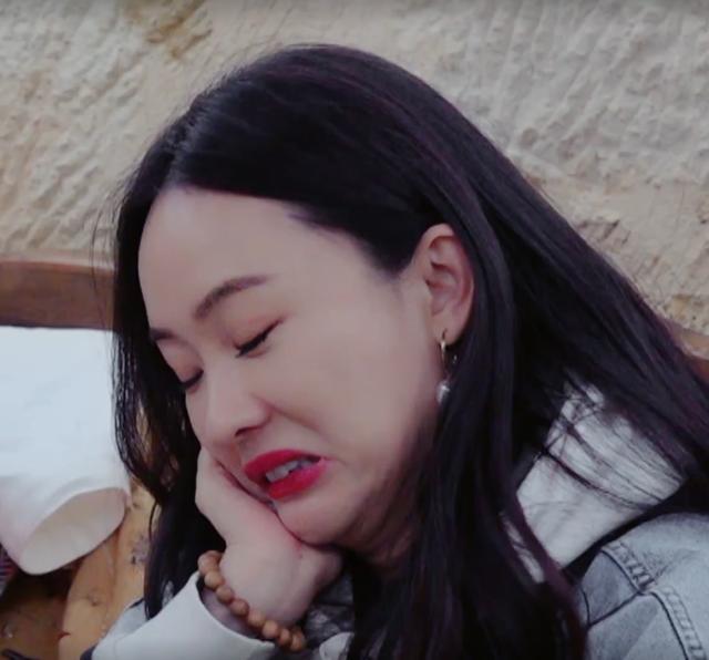 表情失控了!霍思燕"丑照"曝光,就连宠妻狂魔杜江都看不下去了